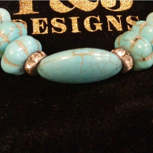 T&J Designs Turquoise Stone Bracelet Embellished with Rhinestone Spacers! - Picture 2 of 4